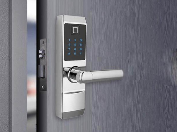 大方24小时上门开锁公司