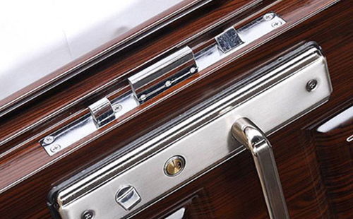 大方24小时上门开锁公司